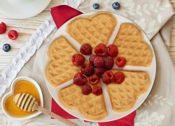 This Heart-Shaped Waffle Maker Is Perfect for a Romantic Breakfast in Bed