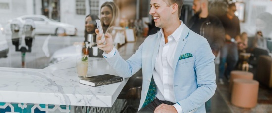 How Married Couples Can Express Their Love Long-Distance