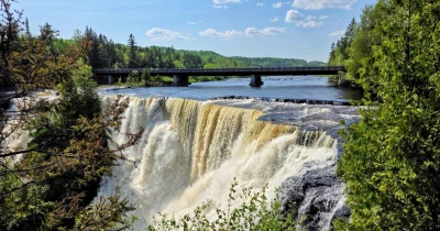 Ontario Delivers Perfect Romantic Getaways