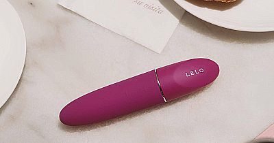 Discrete Lipstick Vibrator: More Than Just A Woman's Best Travel Friend