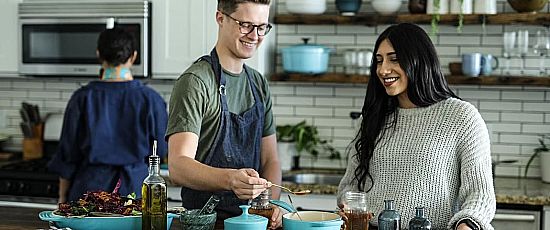 Why A Cooking School Is A Great Idea For A Romantic Getaway